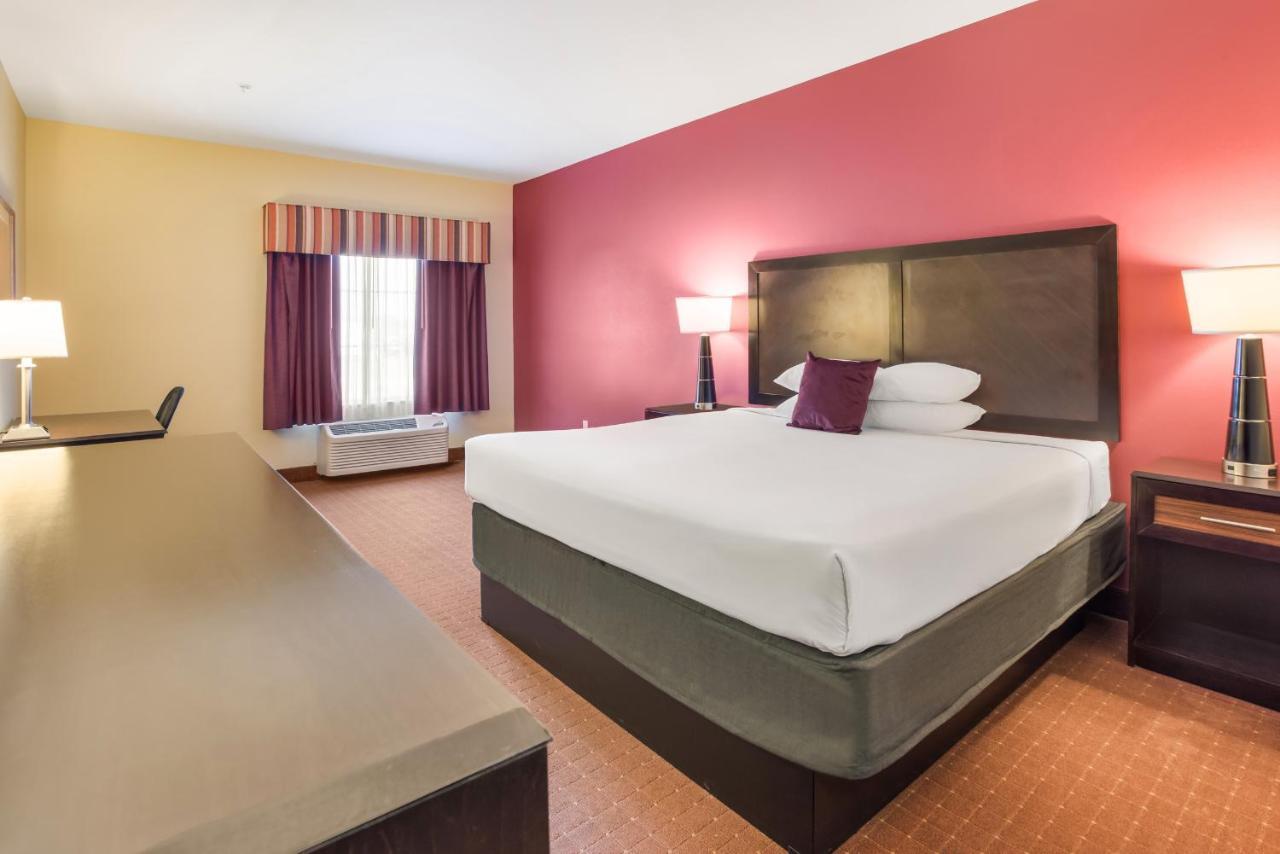 Knights Inn Bunkie Zewnętrze zdjęcie